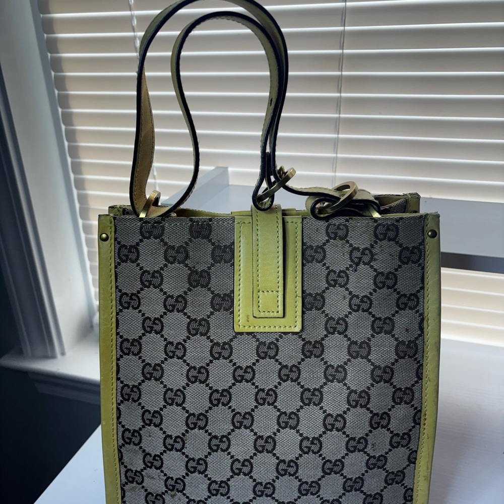 GUCCI GG Canvas Shoulder Bag Beige Yellow - Picture 6 of 12